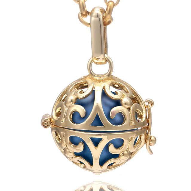 Morella Damen Halskette Edelstahl gold 70 cm mit Ornament Anhnger gold und Klangkugel blau  16 mm in Schmuckbeutel