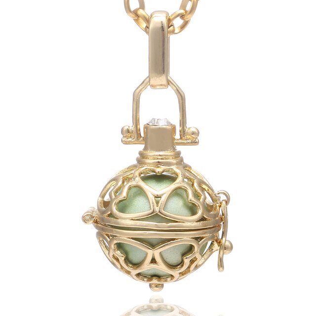 Morella Damen Halskette Edelstahl gold 70 cm mit Herz Anhänger gold und Klangkugel hellgrün Ø 16 mm in Schmuckbeutel