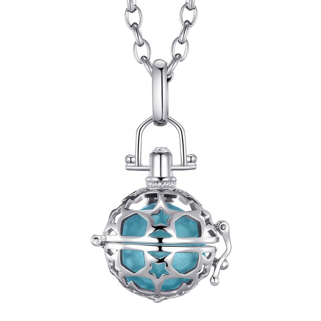 Morella Damen Schutzengel Halskette Edelstahl 70 cm mit Anhänger Sterne und Klangkugel hellblau Ø 16 mm in Schmuckbeutel