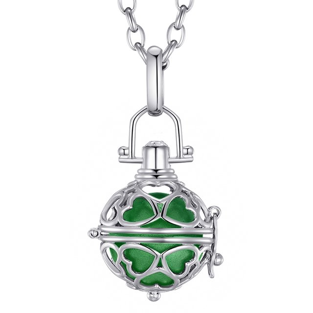 Morella® Damen Halskette Edelstahl 70 cm mit Herz-Kugel Anhänger und Klangkugel grün Ø 16 mm in Schmuckbeutel